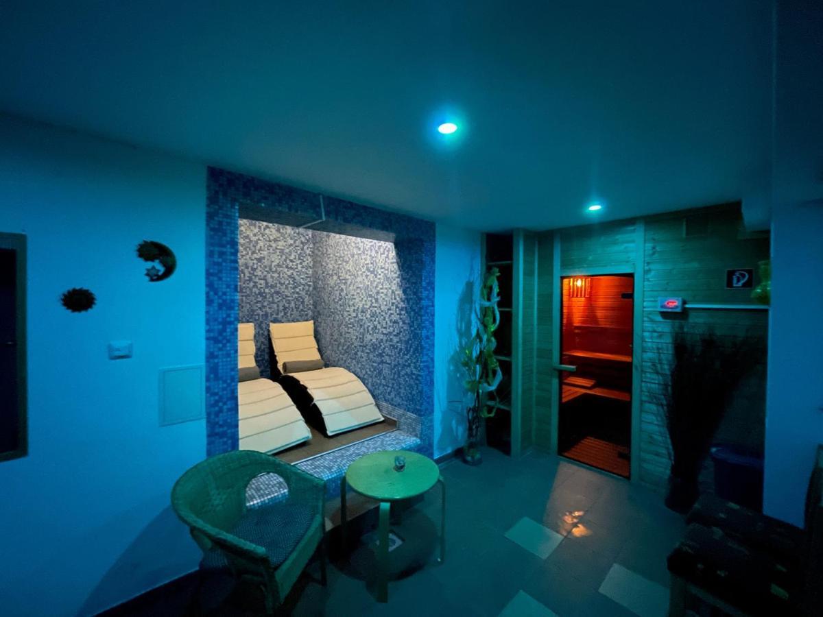 Apartman & Studio Tyrkys Spiezovec دونوفالي المظهر الخارجي الصورة